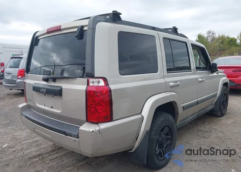 2007 Jeep Commander Sport z USA, uszkodzony, nr VIN 1J8HG48K57C510082